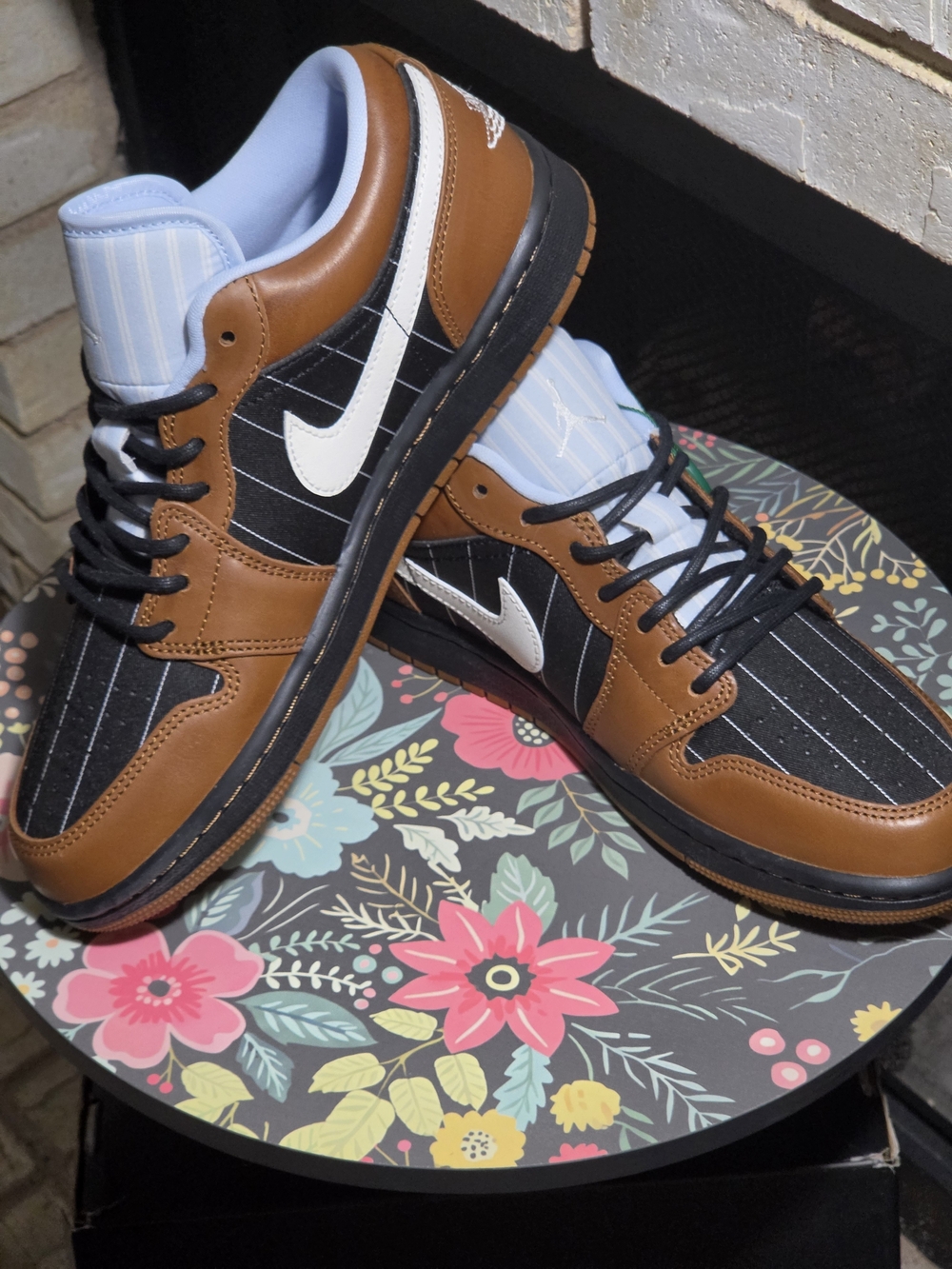 Brand New AJ1-Low Sneakers in Brown, Black & White